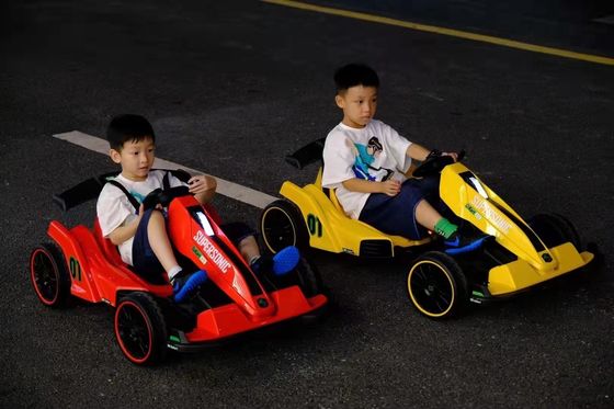 PP-materiaal Kinderen 12V elektrische rit op kartwagen met dubbele aandrijving driftfunctie