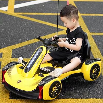 Mobiele telefoon afstandsbediening 12V Rijd op elektrische go-kart auto voor kinderen Batterij 12V7AH
