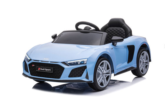 Elektrische rit op de auto voor kinderen aangepast ontwerp leeftijdsbereik 5 tot 7 jaar
