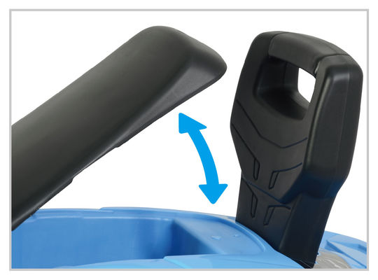 Productgrootte 69*29*40.4cm Klassieke scooter op batterij Kids Ride On Car Direct