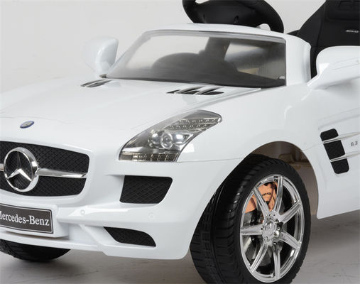 High End Front Light Kids Electric Ride On Cars voor leeftijdscategorie 2-4 jaar 110.6*65*48cm