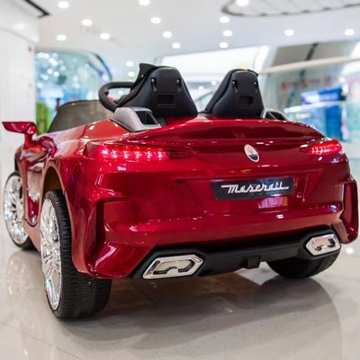 Batterij Kinderspeelgoed Rijden op auto's 6v4a*2 Elektrische babywagen voor kinderen