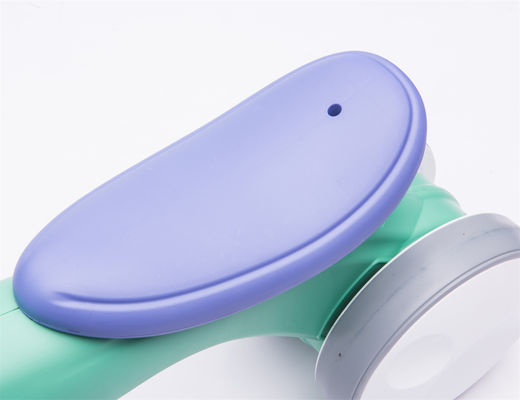 PP-plastic wielen en bubbelapparaten voor kinderen intelligente rit op de balans auto's