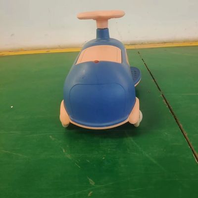 Groene Plastic Grade Happy Baby Balance Car voor Kinderspeelgoed Rijden Op Auto Directe Korting