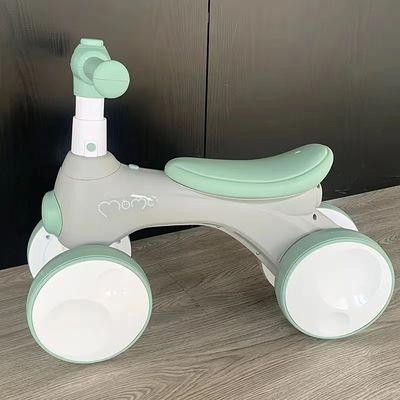Hot Music Bubble Apparaten en Plastic Wheels Auto voor Kinderen Max Loading 30kg Self Scooter