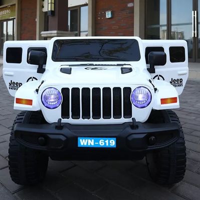 Muziek en afstandsbediening 4 wielen speelgoed auto voor kinderen 12V motor inbegrepen Karton maat 110X60X48