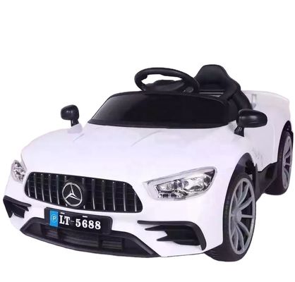 12V accu aangedreven witte elektrische wielen speelgoed auto met afstandsbediening en één sleutel start
