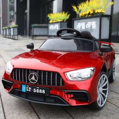 12V accu aangedreven witte elektrische wielen speelgoed auto met afstandsbediening en één sleutel start