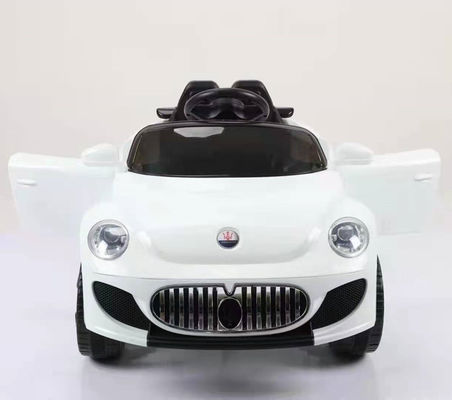 Hot Electric Plastic Kids Toys Rijd op auto's met vier wielen voor peuters 6 jaar oud