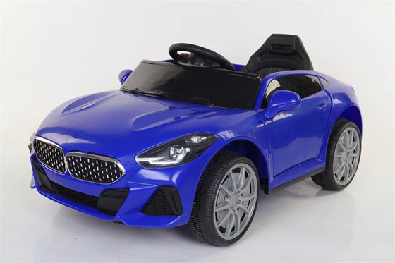 Kinderen rijden op 6v elektrische auto's met mobiele telefoon afstandsbediening en 380 * 1 motor