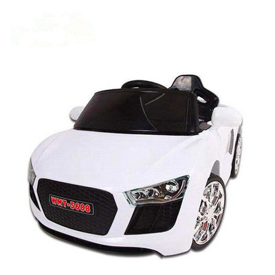 2.4G afstandsbediening Plastic Electric Mini Ride On Car voor 2 jaar oud in Hot Pink