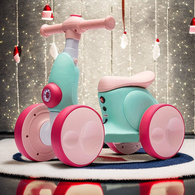 Elektrische auto's voor kinderen met muziek leeftijdsbereik 5-7 Doos Grootte 39*31*20cm Muziek rijden