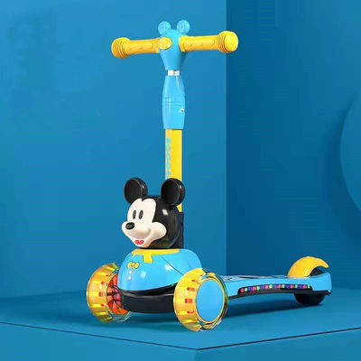 Plastic kinderrit op scooter auto met PU Flash Wheel muziek en vouwfunctie
