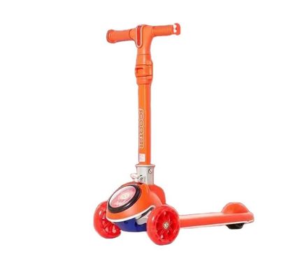 Kids 3 Wheel Ride On Scooter met muziekverlichting en opvouwbaar ontwerp G.W. NW 22.8KG/20.8KG