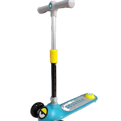 Een knop opvouwbaar zacht leer zitje 3 wielen rijden op scooter auto voor kinderen en duurzaam