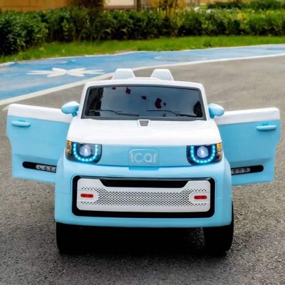 Vier wielen batterij Plastic Baby Kids elektrisch speelgoed met afstandsbediening 12V*390*2 motor