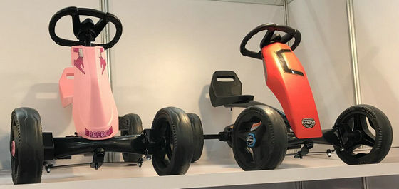 2-4 Jaar Ouderdomsbereik Kinderen Pedal Go Kart Met Verstelbare Stoel En Pedalrijden Op Auto