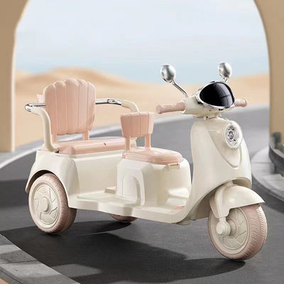 Op batterij bediende multifunctionele speler en Bluetooth tweezitter scooter voor kinderen van 2-6 jaar