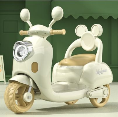 3-4 jaar Baby driewieler rijden op auto speelgoed met batterij en 78 * 66 * 38 cm doos grootte